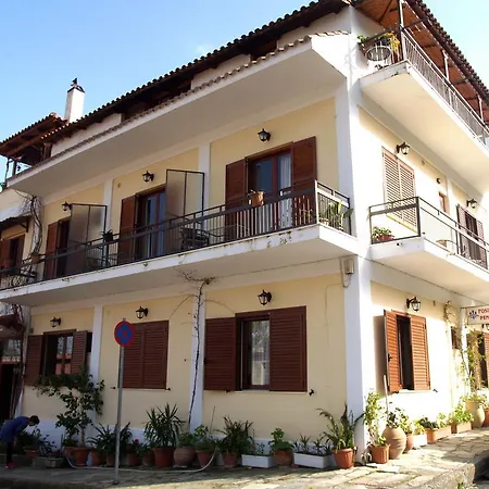 招待所 佩西恩波塞冬酒店